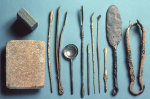 Instrumentos quirúrgicos, varias fechas dentro del período romano
